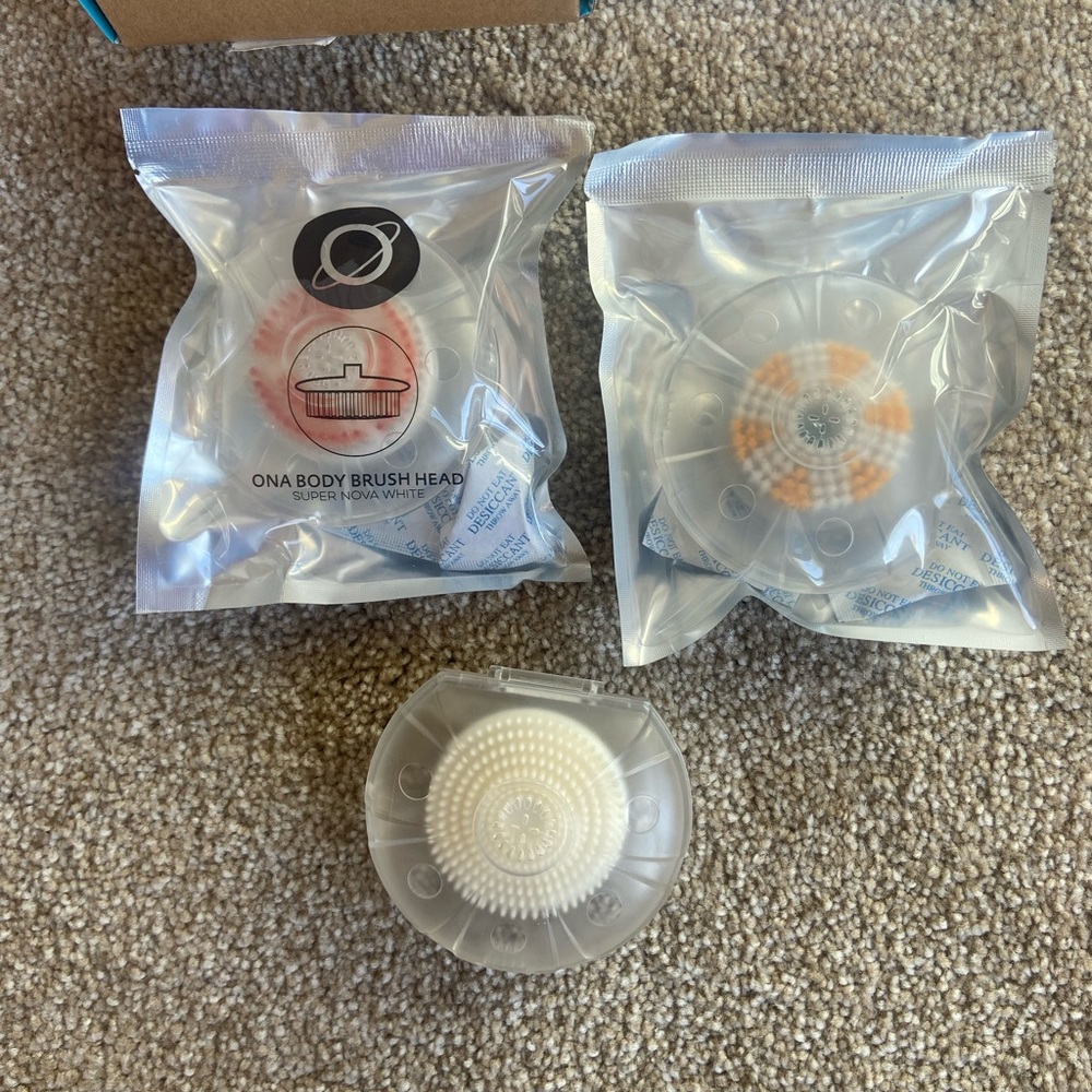 TAO Clean Brush Head Lot